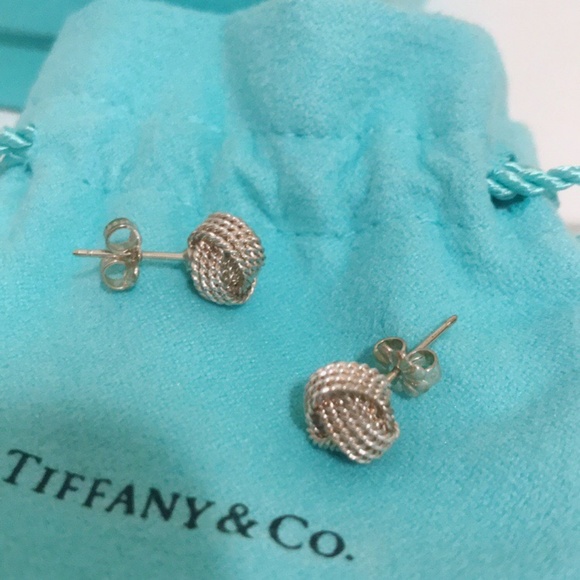 Tiffany & Co. Knot earrings - Picture 3 of 3